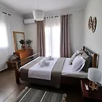 Horizon's Harvest House Kanakádes