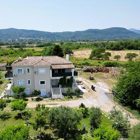 Horizon's Harvest House Kanakádes